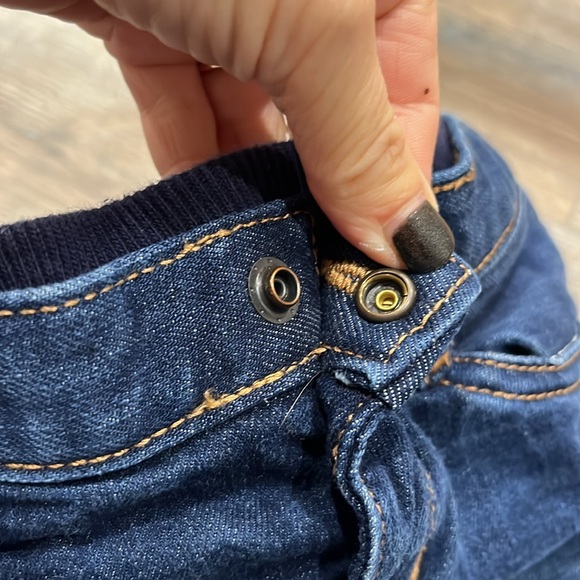 Plaid Lined Gap Jeans - Picture 4 of 7